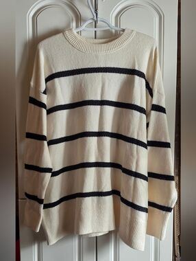 💥 Aerie BNWT Softest Luxe Crew Sweater